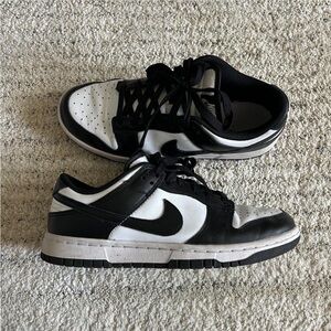 Nike Panda Dunks